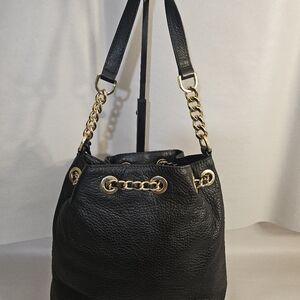 Micheal Kors Pebble leather